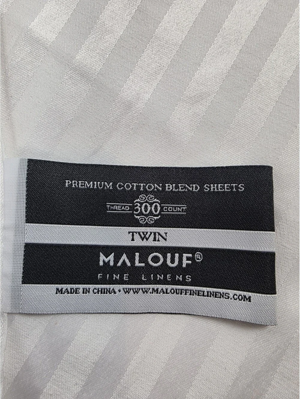 Malouf Fine Linens 300 Thread Count Flat Sheet Twin XL